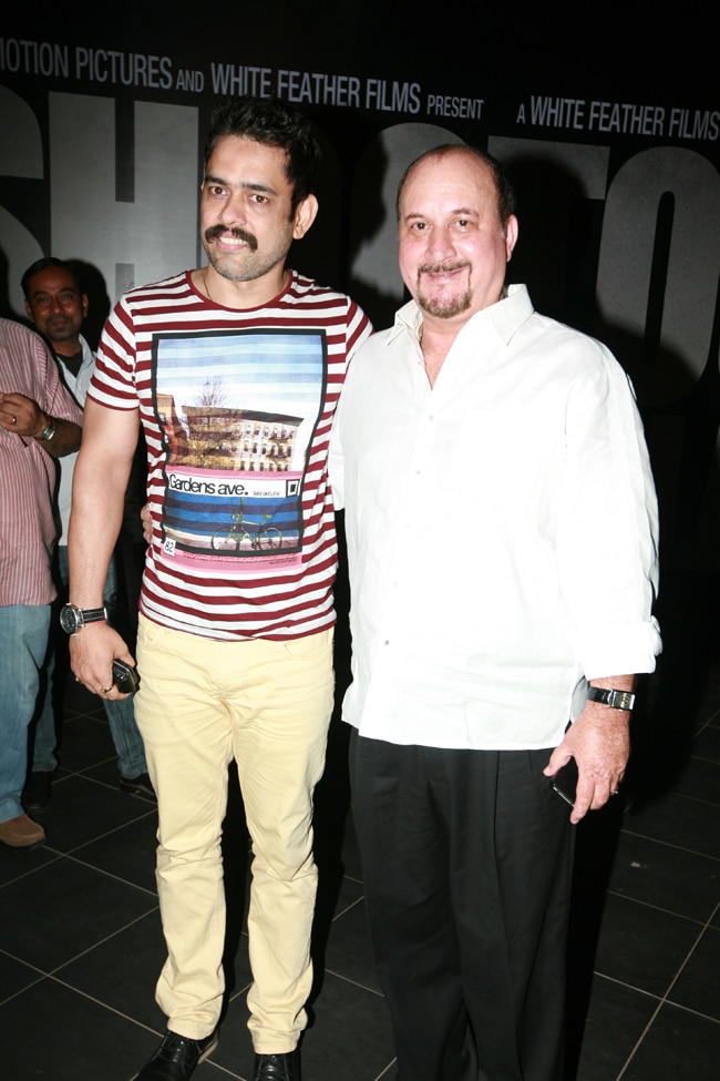 'शूटआउट...' की सक्‍सेस पार्टी में पहुंचे सितारे | First Look