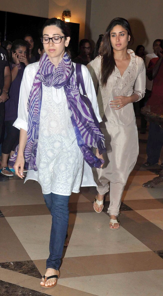 प्रियंका के पिता की Prayer Meet में पहुंचा पूरा बॉलीवुड