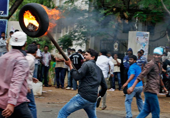 तेलंगाना समर्थक पार्टियों का 'चलो असेंबली' हुआ फ्लॉप