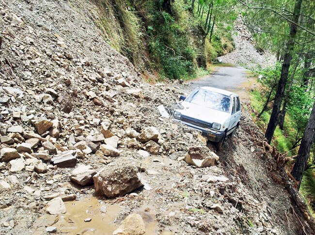 तबाही के मंजर के बाद अब राहत और बचाव कार्य | तबाही की तस्‍वीरें