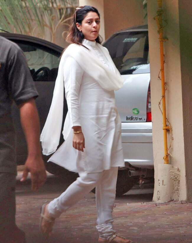 जिया खान को श्रद्धांजलि देने पहुंचा बॉलीवुड | सफरनामा