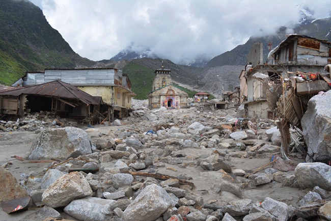 तस्‍वीरों में देखें केदारनाथ की तबाही का मंजर