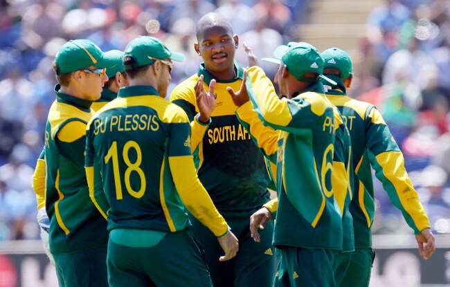 चैंपियंस ट्रॉफी: देखें टीम इंडिया ने कैसे किया द. अफ्रीका को पस्‍त