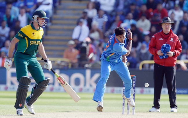 चैंपियंस ट्रॉफी: देखें टीम इंडिया ने कैसे किया द. अफ्रीका को पस्‍त