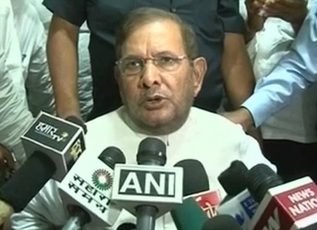 15 जून 2013: तस्वीरों में दिनभर की बड़ी खबरें