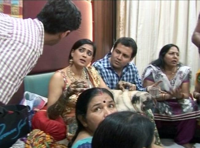 श्‍वेता तिवारी की मेहंदी की रस्‍म की पहली तस्‍वीरें | वीडियो