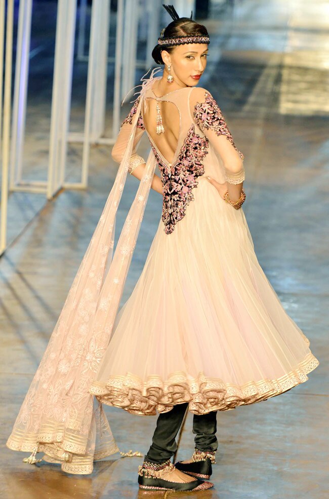 जब पहली बार रैंप पर चली आलिया भट्ट