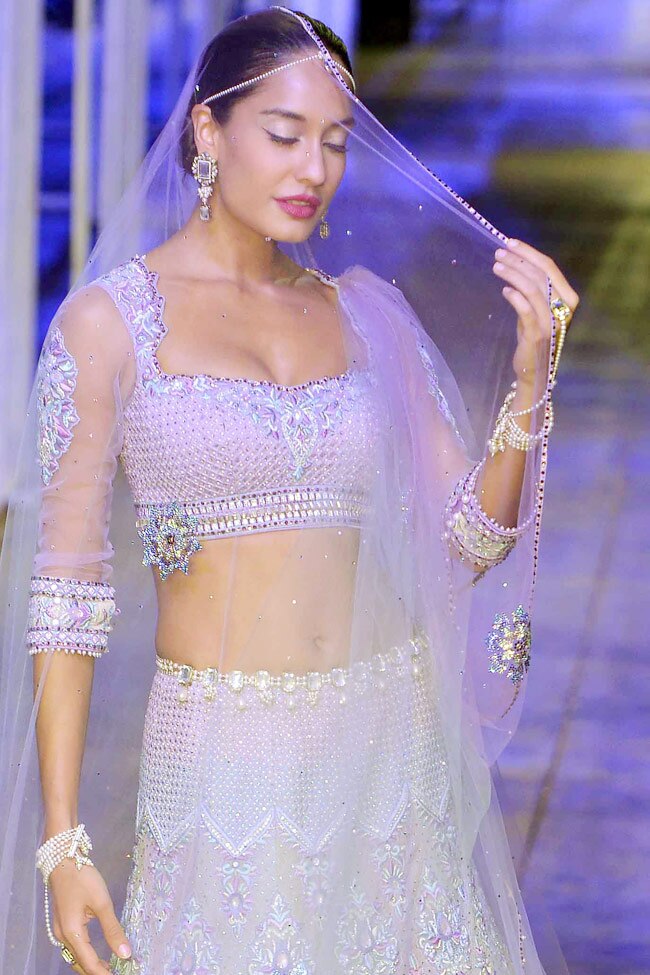 जब पहली बार रैंप पर चली आलिया भट्ट