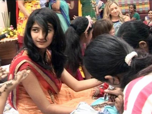 श्‍वेता तिवारी की मेहंदी की रस्‍म की पहली तस्‍वीरें | वीडियो