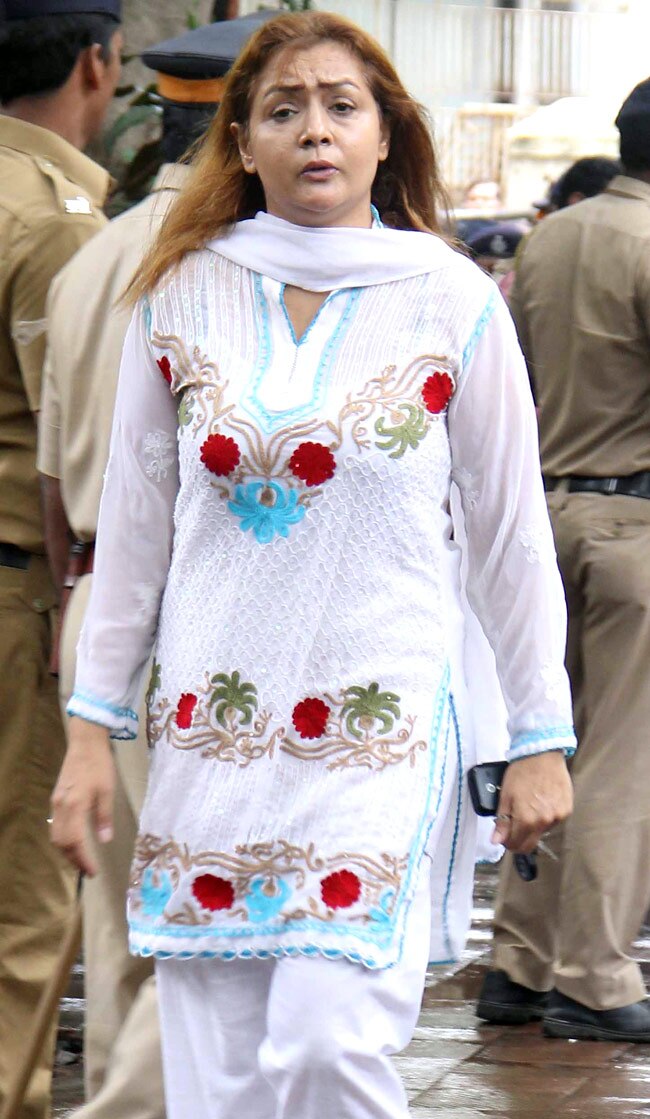 प्राण की अंतिम यात्रा में उमड़ी मायानगरी | सब छोड़ गए प्राण