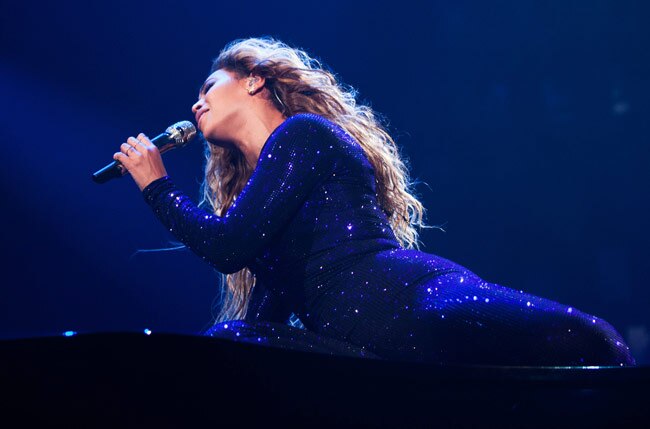 नए लुक के साथ 'Mrs. Carter Show World Tour 2013' में बेयोंसे