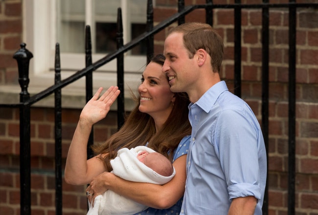 ये हैं ब्रिटेन के Royal Baby की पहली तस्‍वीरें...