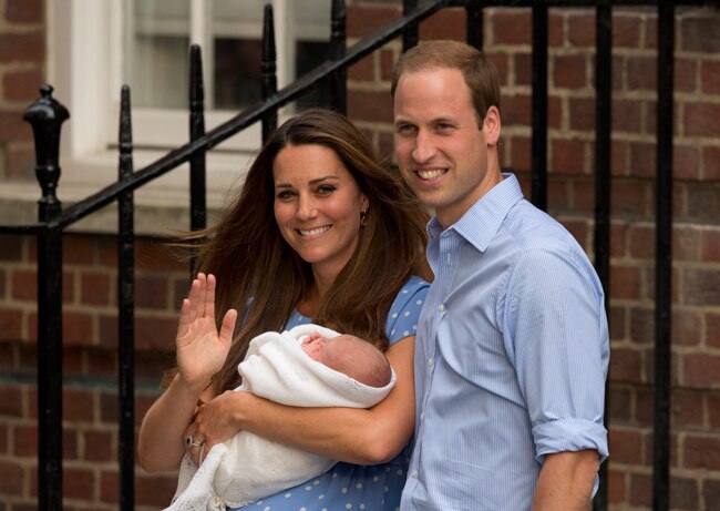 ये हैं ब्रिटेन के Royal Baby की पहली तस्‍वीरें...