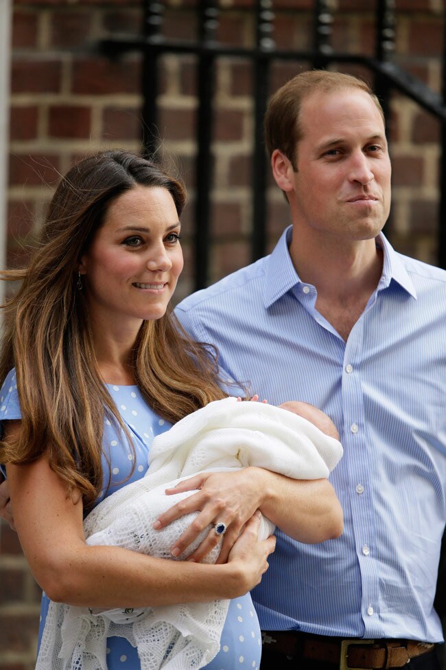ये हैं ब्रिटेन के Royal Baby की पहली तस्‍वीरें...