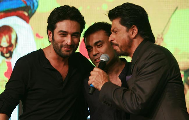 'चेन्नई एक्सप्रेस' के म्यूजिक लॉन्च पर सितारों की मस्ती