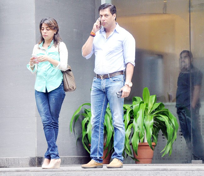 बॉलीवुड के सुपरहीरो कृष से मिले किंग खान