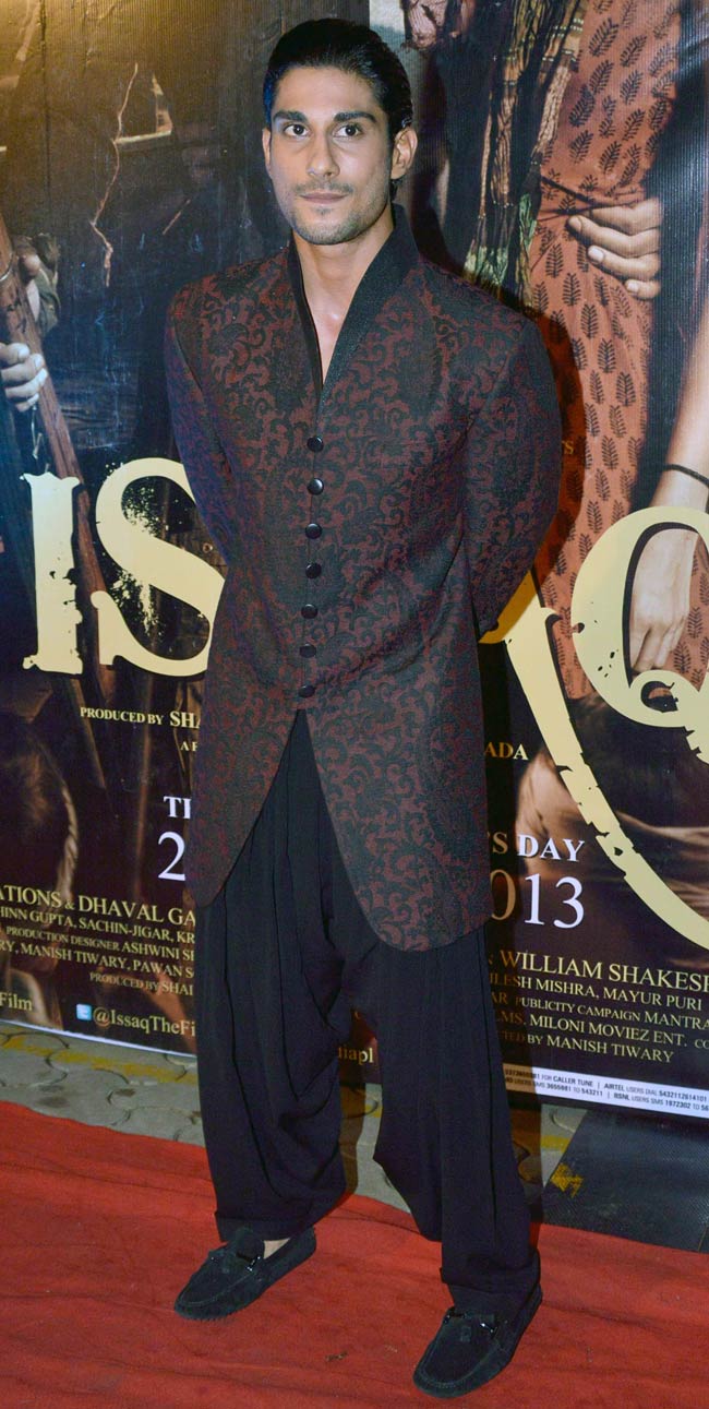 'इसक' के प्रीमियर पर पहुंचे शाहरुख, आमिर