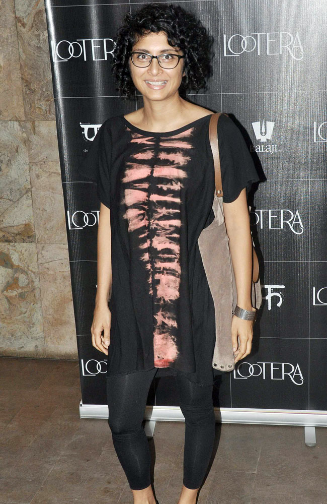 लुटेरा की स्क्रीनिंग पर सितारों का जमघट | फर्स्ट लुक