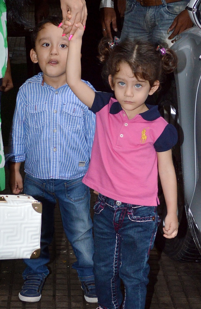 बच्‍चों संग मान्‍यता दत्त ने देखी 'पुलिसगिरी'