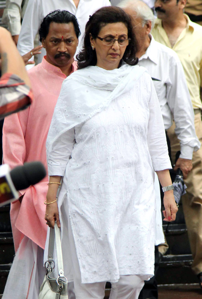 प्राण की अंतिम यात्रा में उमड़ी मायानगरी | सब छोड़ गए प्राण