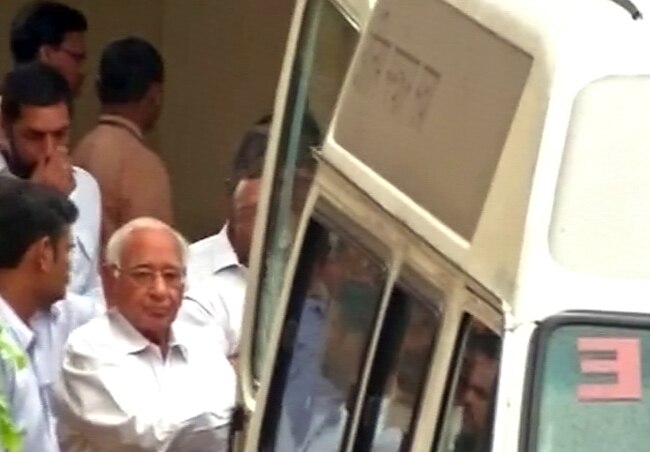 प्राण की अंतिम यात्रा में उमड़ी मायानगरी | सब छोड़ गए प्राण