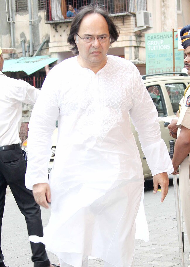 प्राण साहब की 'प्रेयर मीट' में उमड़ा बॉ़लीवुड