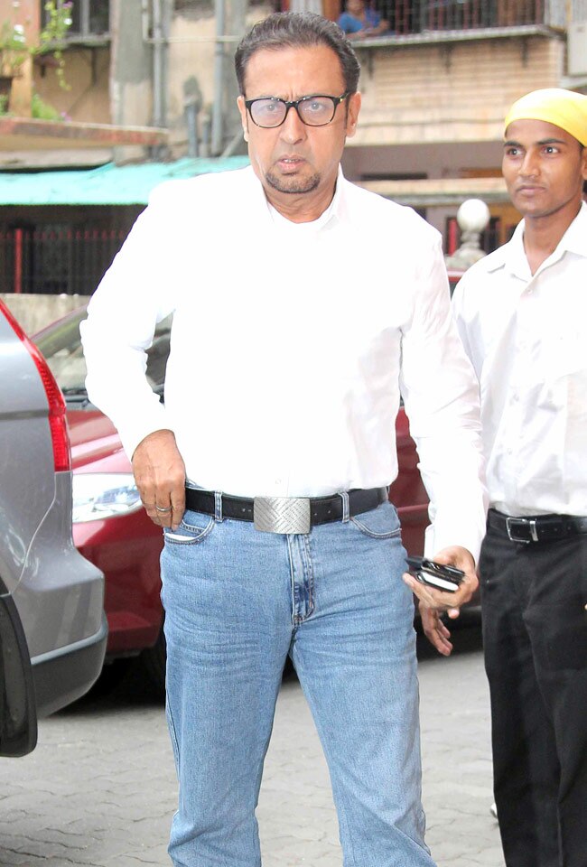 प्राण साहब की 'प्रेयर मीट' में उमड़ा बॉ़लीवुड