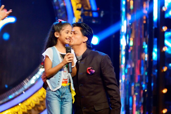 'चेन्‍नई एक्‍सप्रेस' का प्रमोशन करने छोटे पर्दे पर पहुंचे शाहरुख