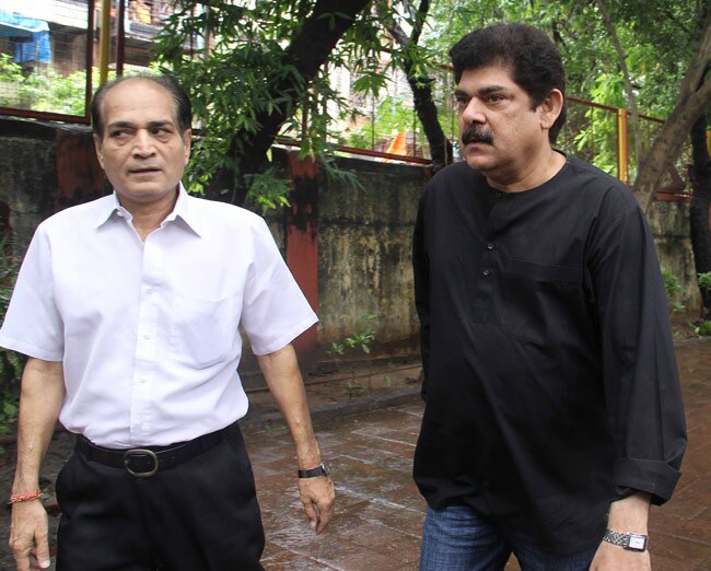 प्राण की अंतिम यात्रा में उमड़ी मायानगरी | सब छोड़ गए प्राण