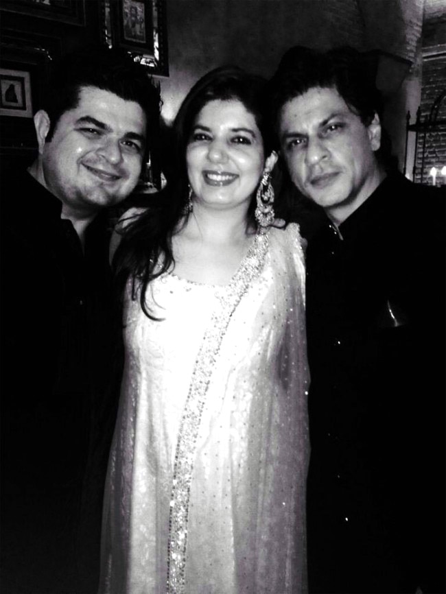 किंग खान की ईद पार्टी के 'अंदर' का नजारा