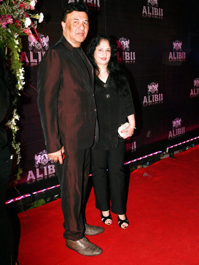 श्रीदेवी की बर्थडे पार्टी में जुटे सितारे