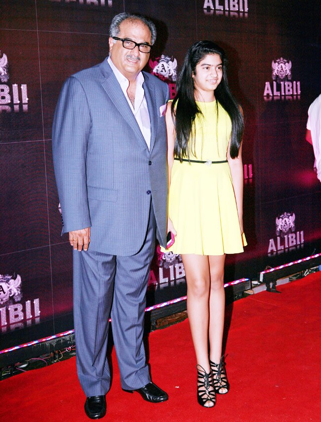 श्रीदेवी की बर्थडे पार्टी में जुटे सितारे