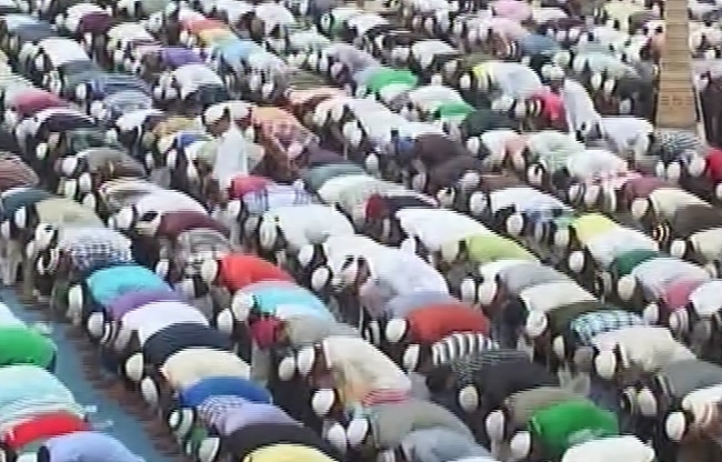 देशभर में हर्षोल्लास के साथ मनाया गया ईद का त्योहार