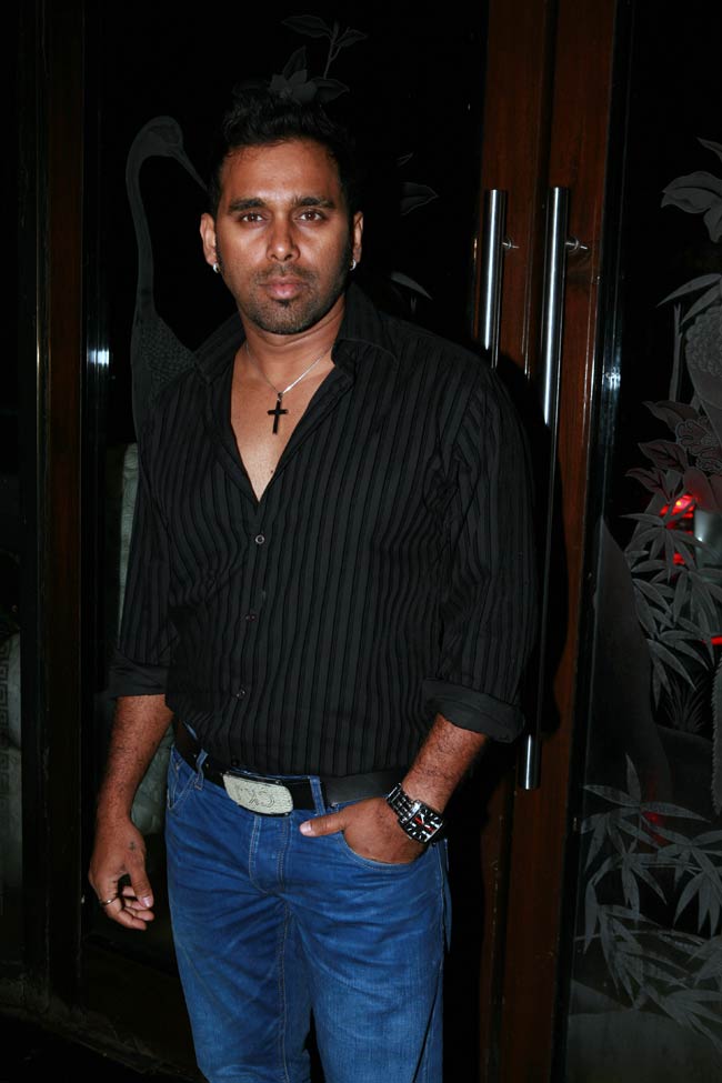 'फटा पोस्टर निकला हीरो' की रैप पार्टी में सितारों का जलवा