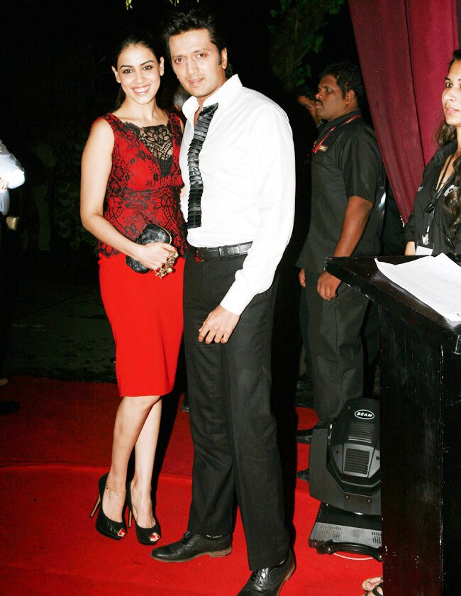 श्रीदेवी की बर्थडे पार्टी में जुटे सितारे