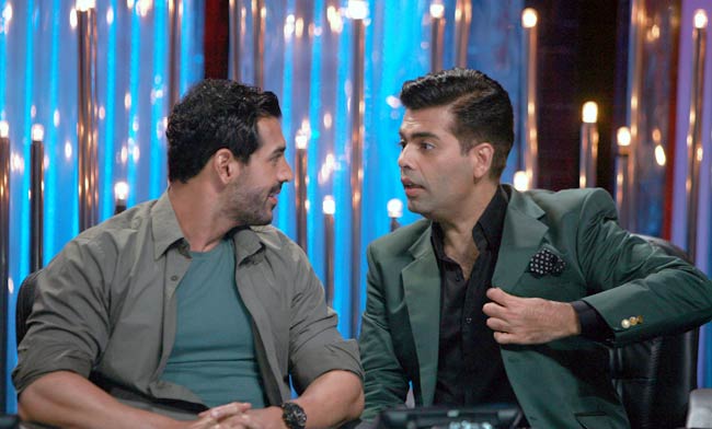 'झलक दिखला..' के सेट पर माधुरी से मिले जॉन...