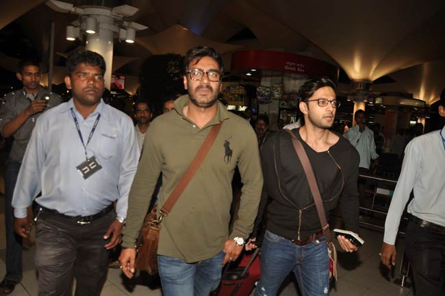 जब साथ-साथ नजर आए अजय और करीना...