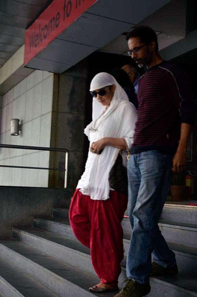 कैंसर को मात देकर बिंदास हुई मनीषा कोइराला