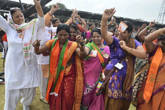 हैदराबाद में जमकर गरजे मोदी, लोगों का खूब मिला समर्थन