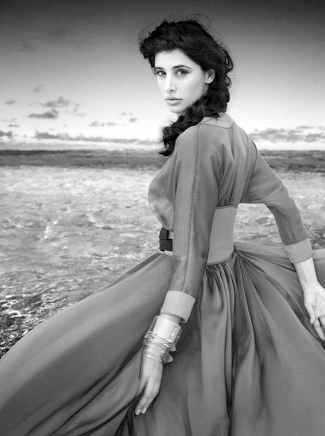 बॉलीवुड एक्ट्रेस नरगिस फाखरी को जन्मदिन मुबारक