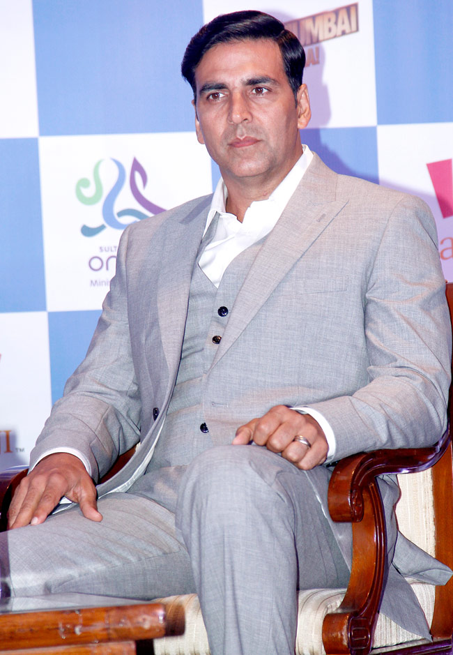 मिलिए 'वंस अपॉन... दोबारा' की कूल गैंग से