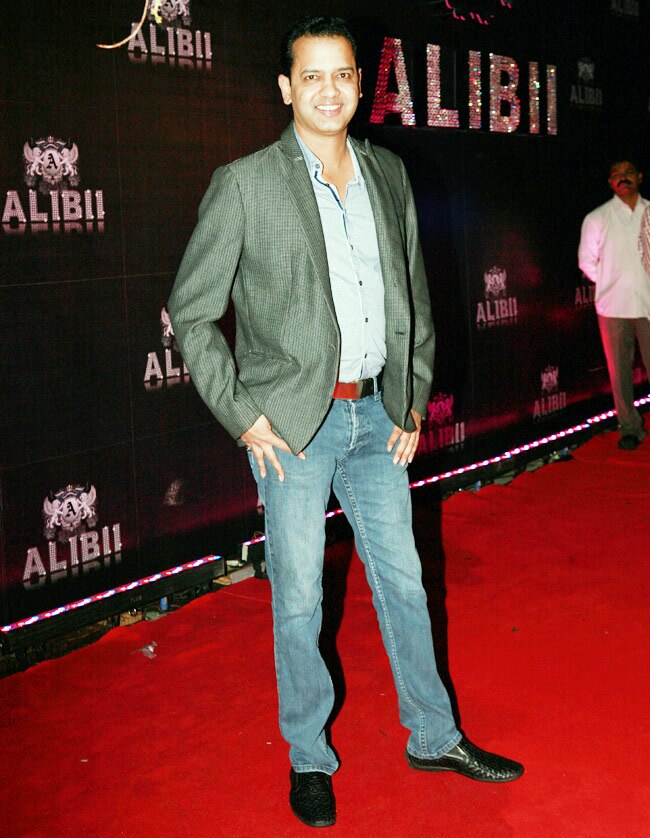 श्रीदेवी की बर्थडे पार्टी में जुटे सितारे