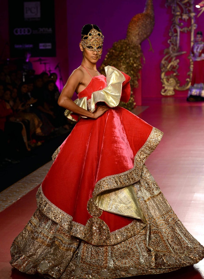 धमाकेदार रहा ‘कुटूर फैशन वीक 2013’ का चौथा दिन