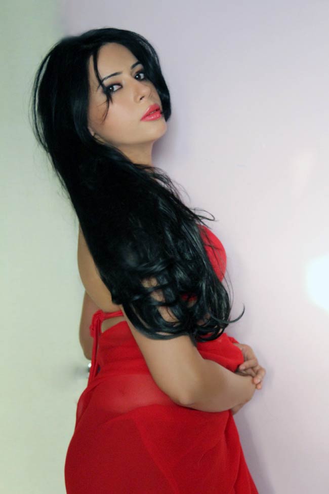 रोजलिन खान बनीं सविता भाभी | पुरानी सविता भाभी