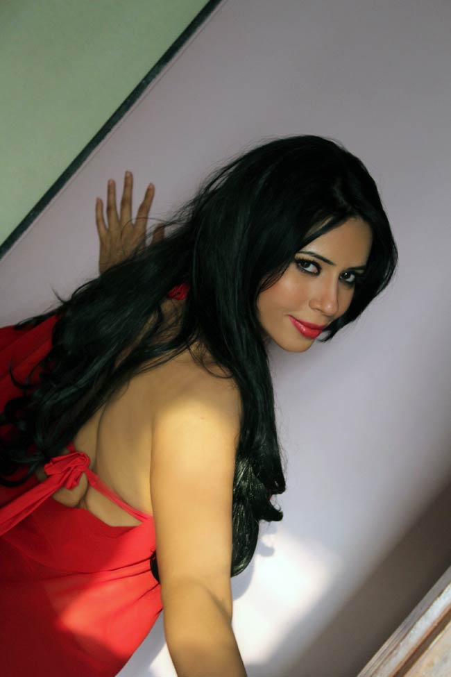 रोजलिन खान बनीं सविता भाभी | पुरानी सविता भाभी