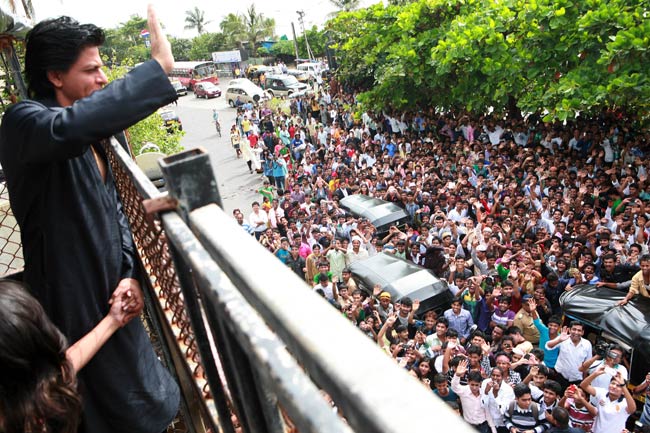 'दबंग' सलमान खान और 'किंग' शाहरुख खान की ईद