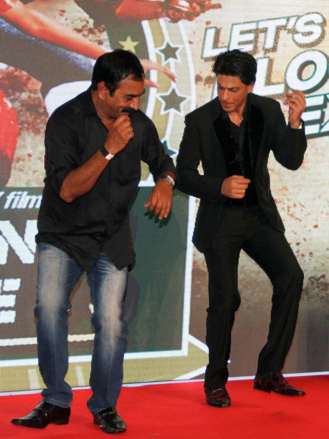 चेन्नई एक्सप्रेस की बंपर कामयाबी पर SRK का जश्न