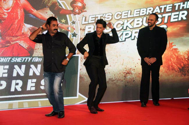 चेन्नई एक्सप्रेस की बंपर कामयाबी पर SRK का जश्न