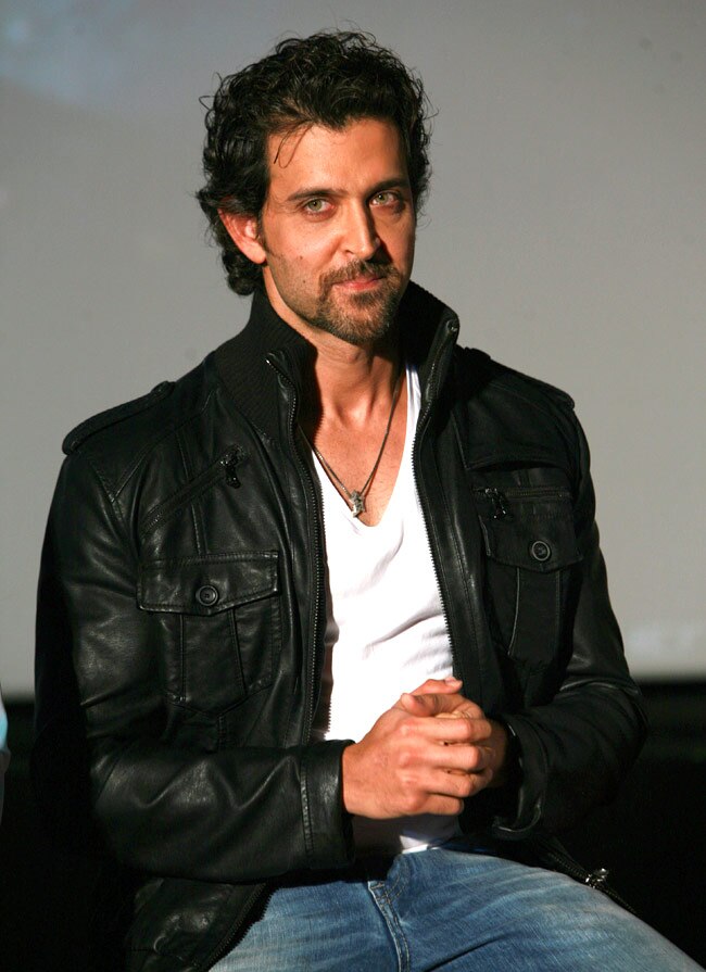 ऋतिक ने लॉन्‍च किया कृष-3 का धमाकेदार ट्रेलर...