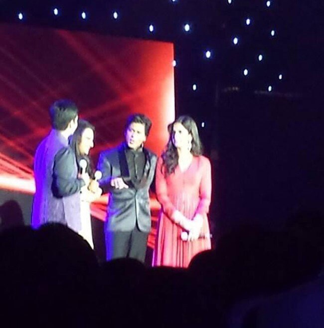 लंदन की एक शादी में शाहरुख-कटरीना ने जमकर लगाए ठुमके